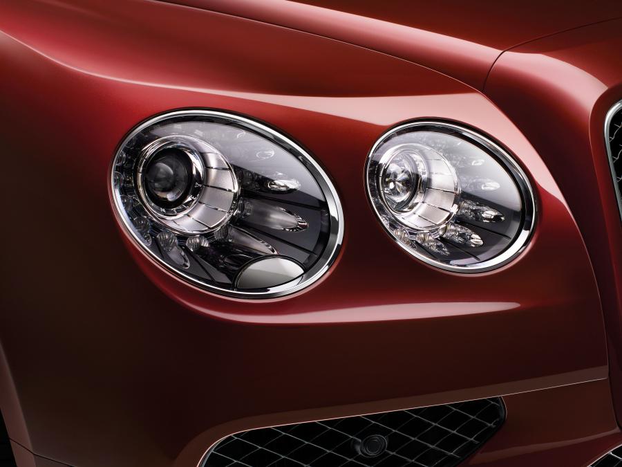 Детали экстерьера Bentley Flying Spur V8 S 2016 года  (фото 7 из 14)